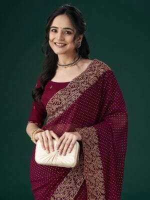 OnlyTrend Embroidered Sarees