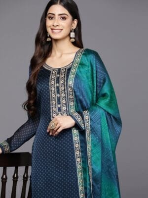 OnlyTrend Women Blue Bandhani Printed Kurta with Trousers & With Dupatta