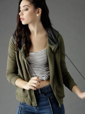 OnlyTrend Women Olive Green Solid Hooded Sweatshirt