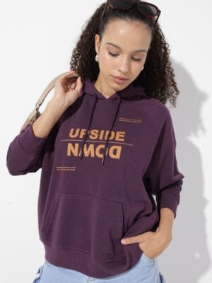 OnlyTrend Typography Printed Hooded Sweatshirt