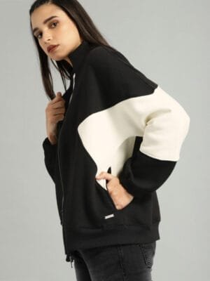 OnlyTrend Women Black & Off-White Colourblocked Sweatshirt